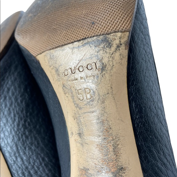 Gucci | Vintage Bamboo Horsebit Round Toe Leather Pumps 5.5B - Picture 5 of 12